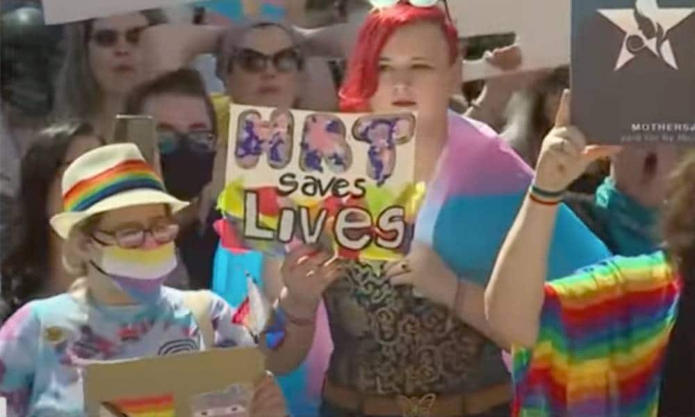 Texas appeals order blocking it from investigating parents of trans teen