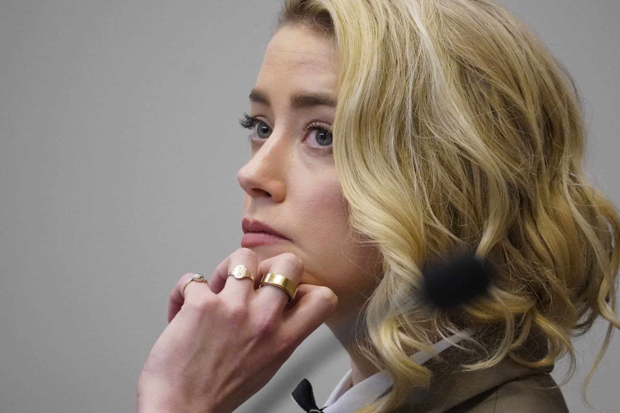 Amber Heard tells court she's sent daily death threats: 'They want to kill my daughter'