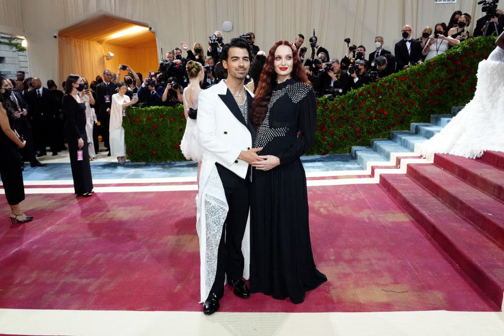 Joe Jonas addresses Sophie Turner divorce rumours: “Don’t believe it, ok?”