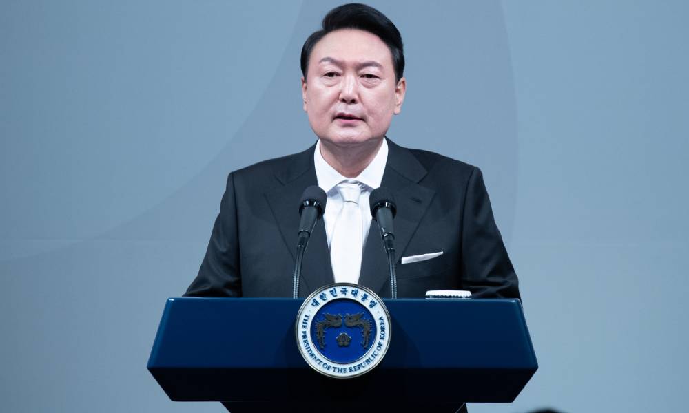 South Korean official apologises for vile anti-gay comments and somehow makes it even worse