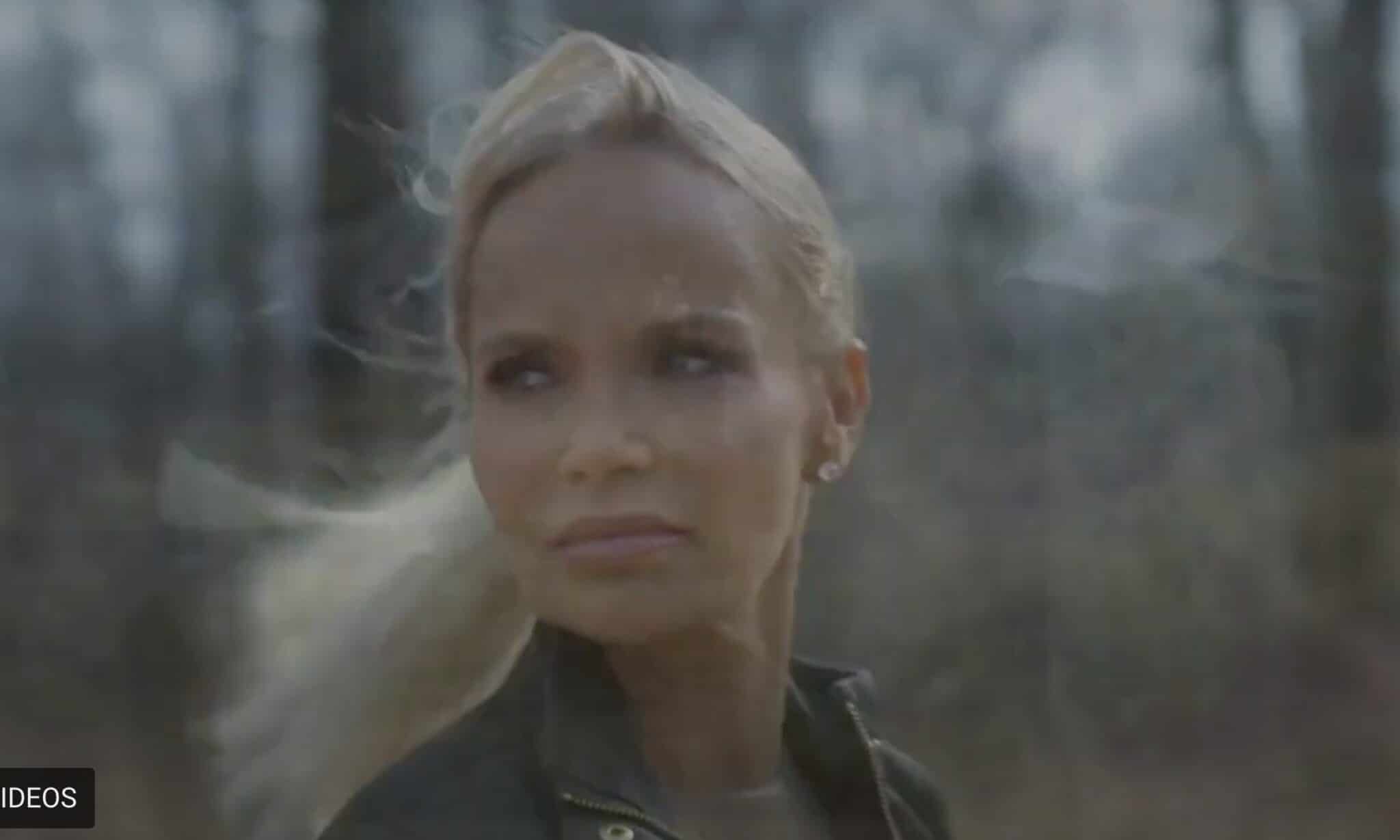 Kristin Chenoweth says fate saved her from being killed in grisly mass murder