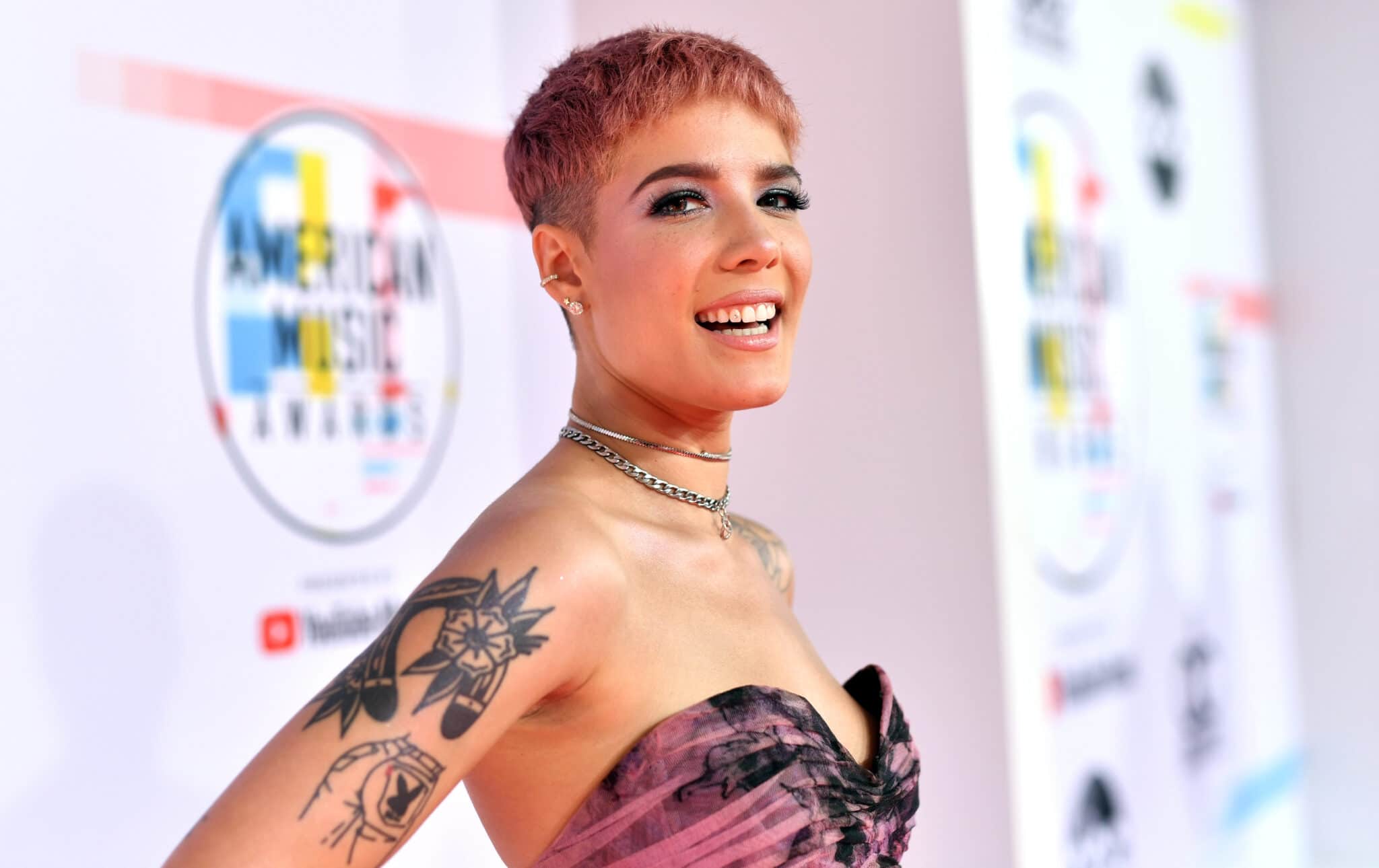 Halsey wins battle with label after being told to 'fake' viral moment
