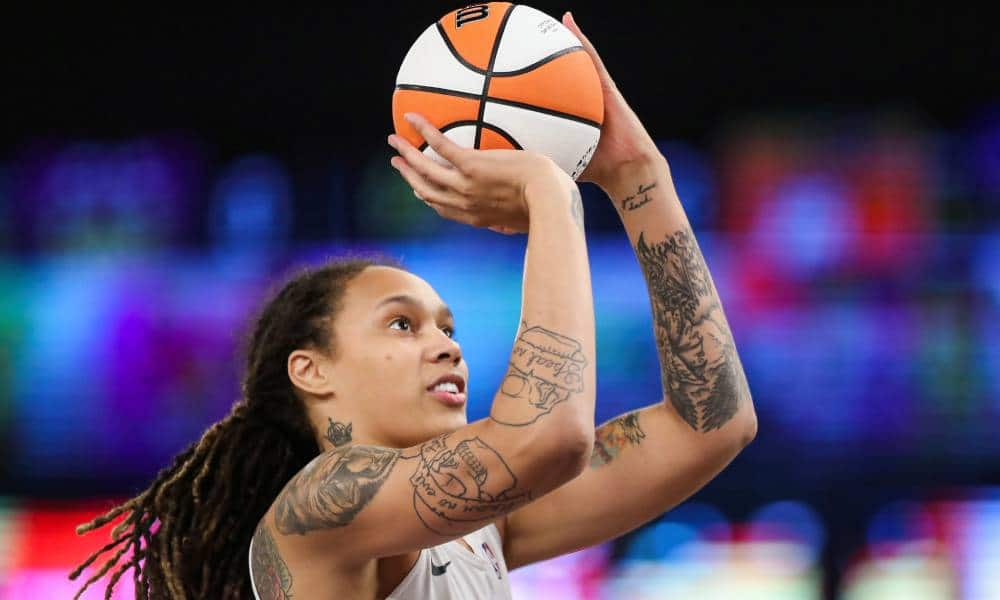 Brittney Griner thanks Biden and vows to return to basketball after being freed from Russian jail