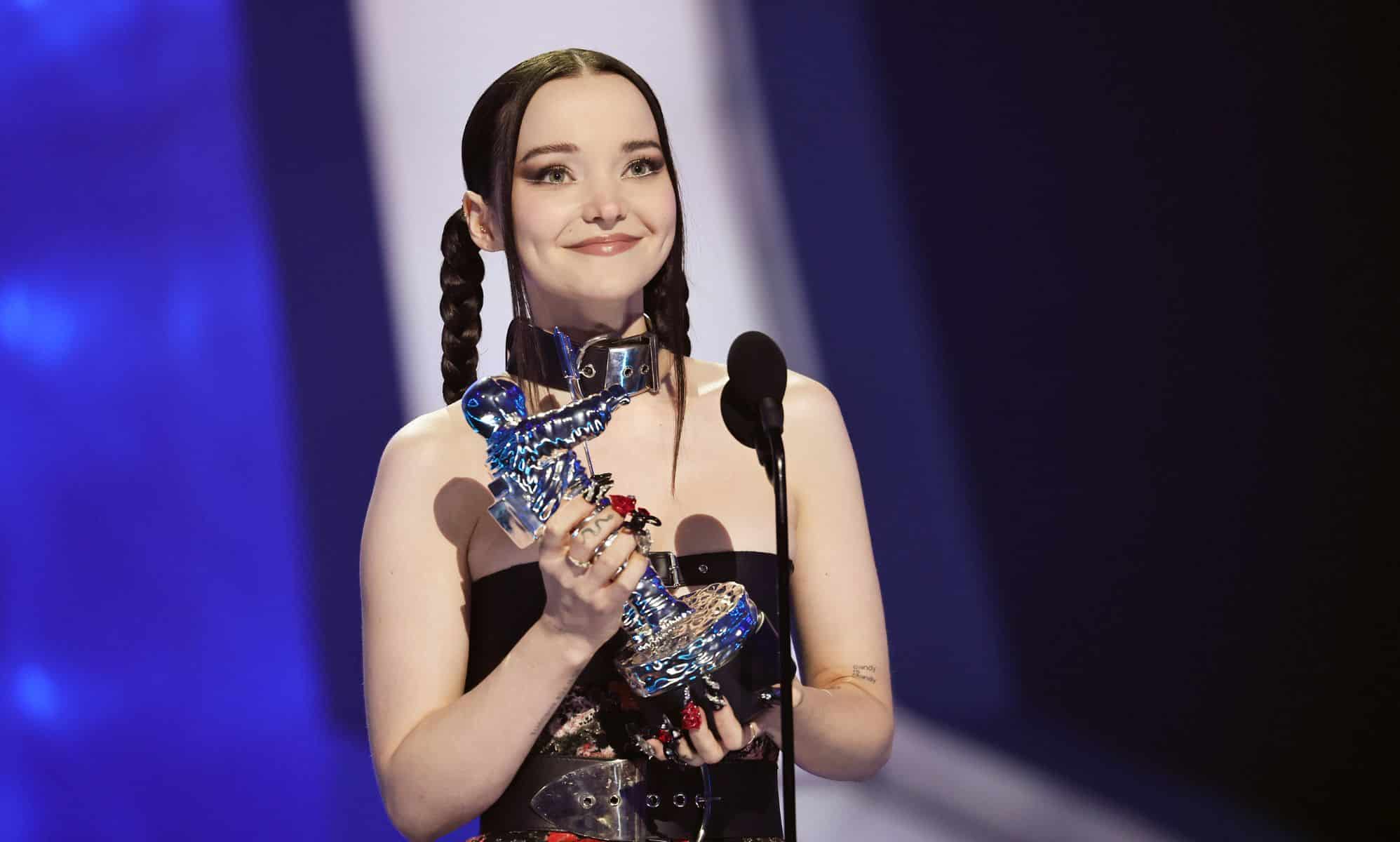 Dove Cameron dedicates MTV VMAs win to queer kids in heartwarming speech: 'Thank you'