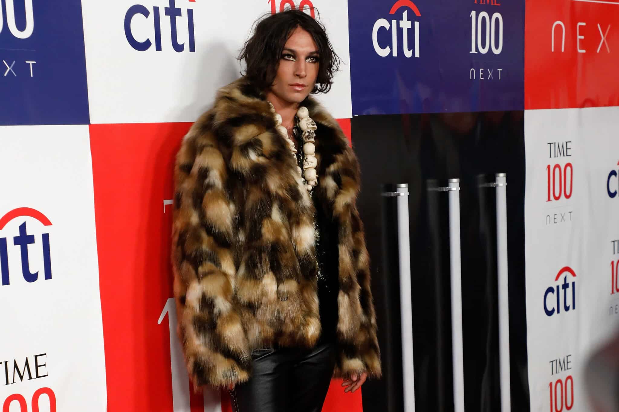 Ezra Miller charged with felony burglary after allegedly breaking into home