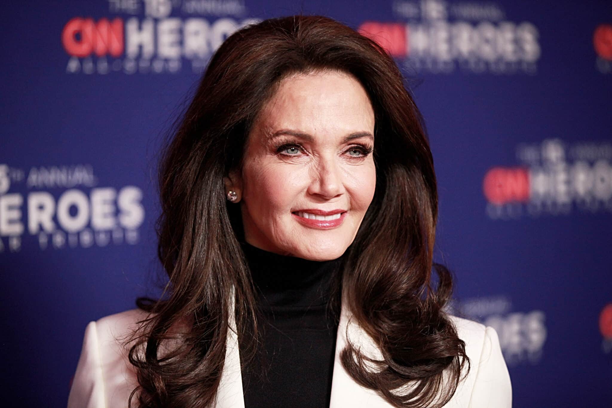 Wonder Women Lynda Carter recalls her first time at a gay bar: 'It was hysterical'