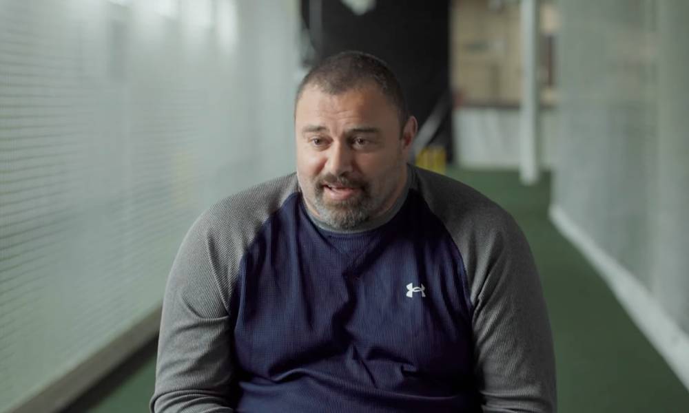 Test cricketer Heath Davis bravely comes out as gay aged 50 after 'repressing it' for decades