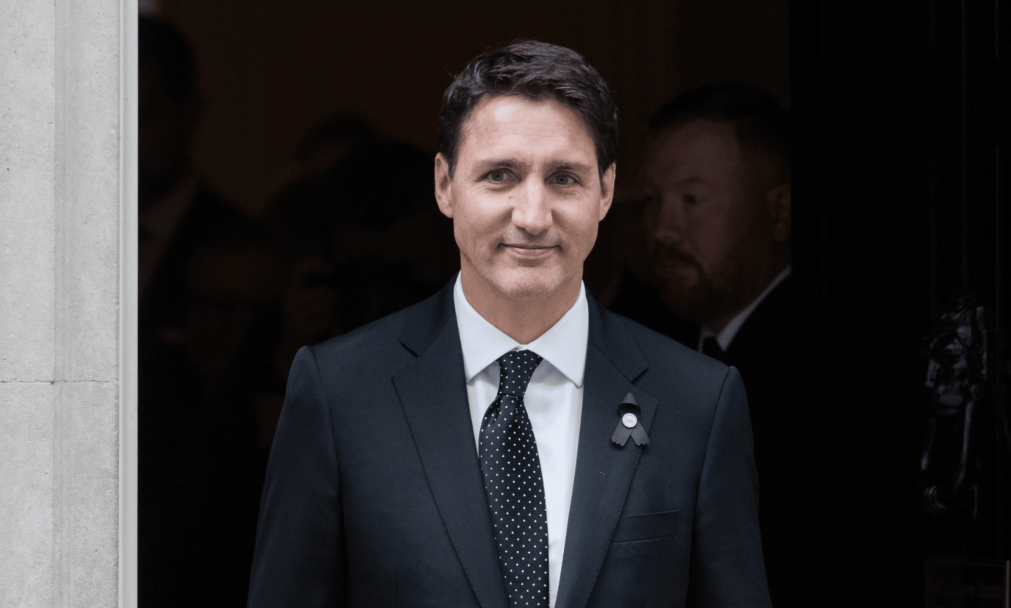 Justin Trudeau sings Queen in London two days before royal funeral