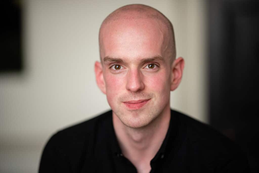 Andrew McMillan headshot 