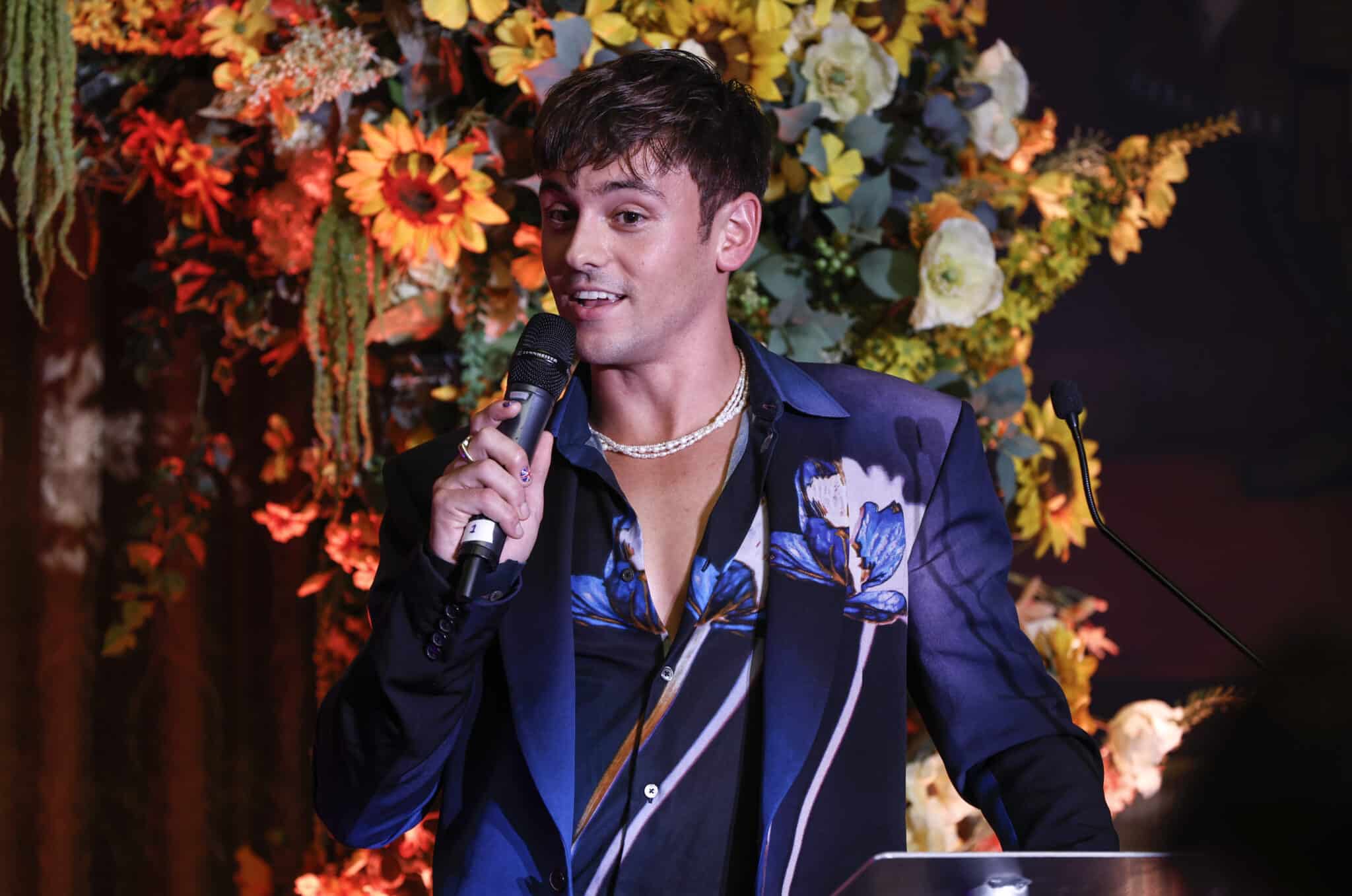 Tom Daley calls for sports bodies to help stop discrimination; 'Everyone should feel welcome'