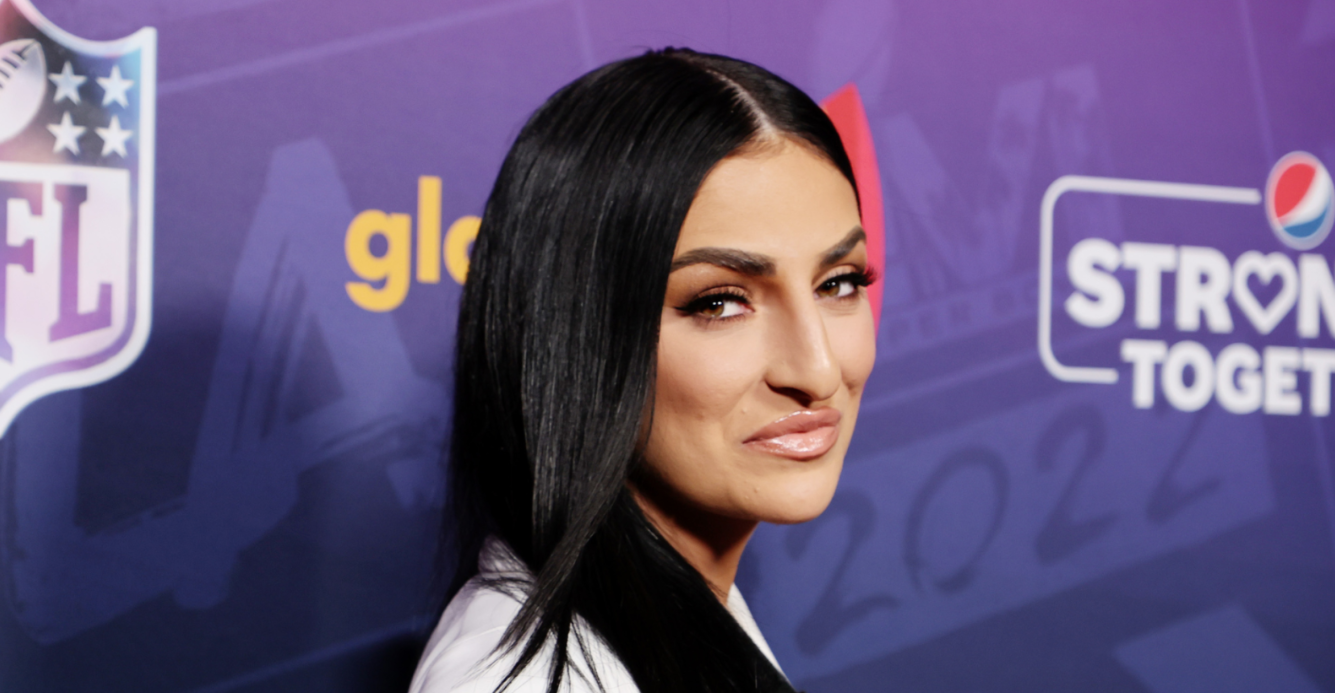 WWE superstar Sonya DeVille reflects on decision to come out on national TV: 'I just told the truth'