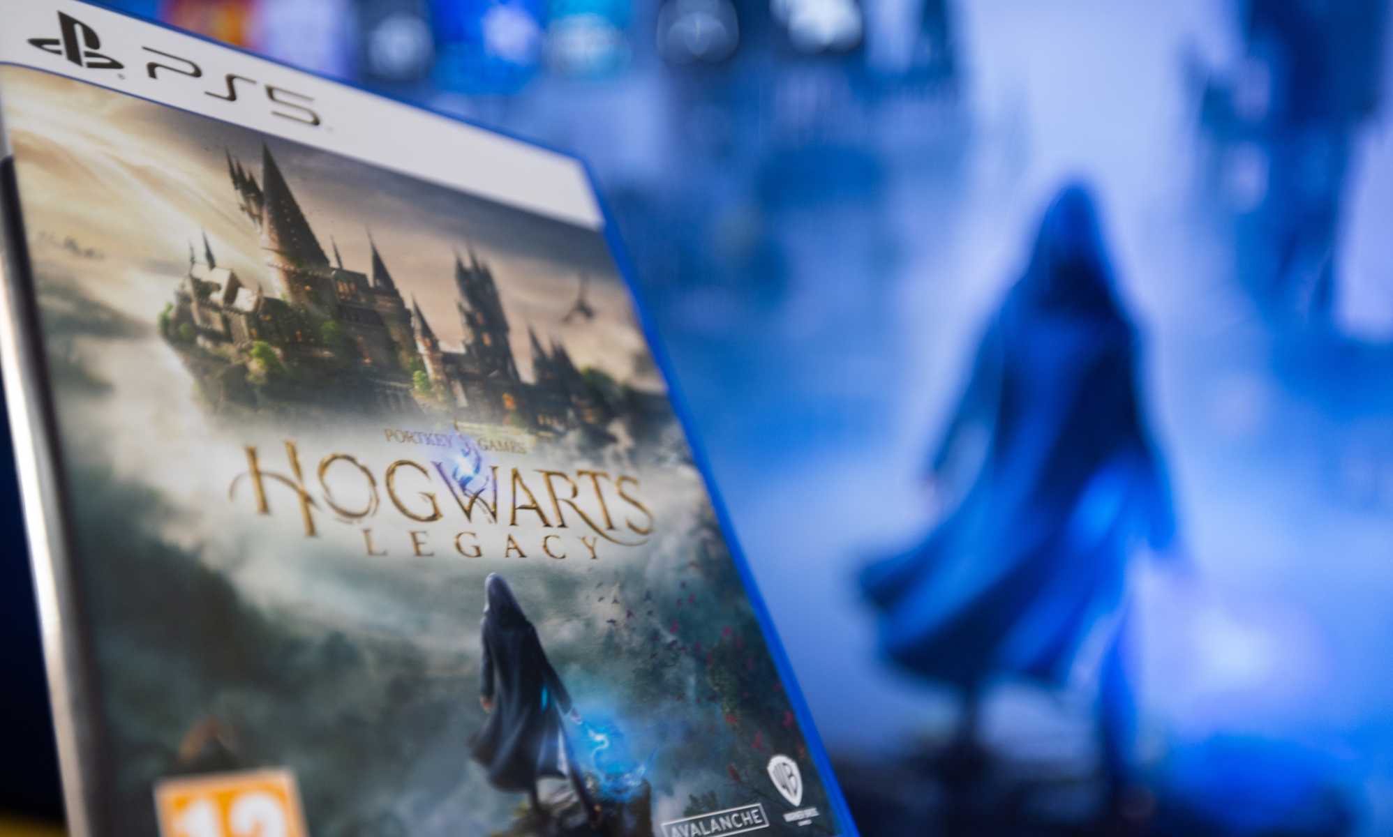 Russian-language version of Hogwarts Legacy literally erases lesbians