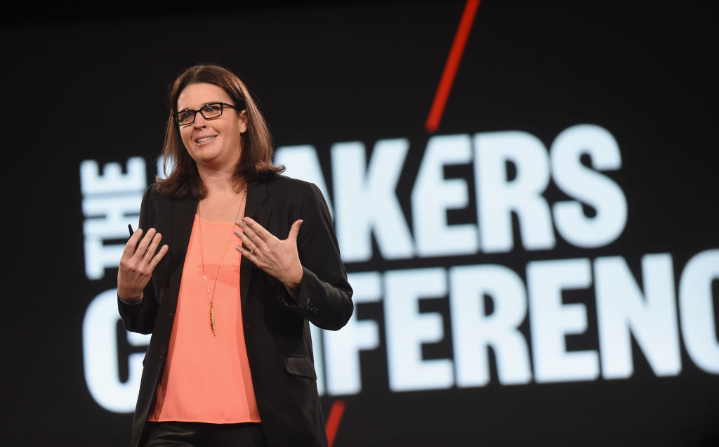 Leanna Pittsford speaks on stage during the Maker Conference.