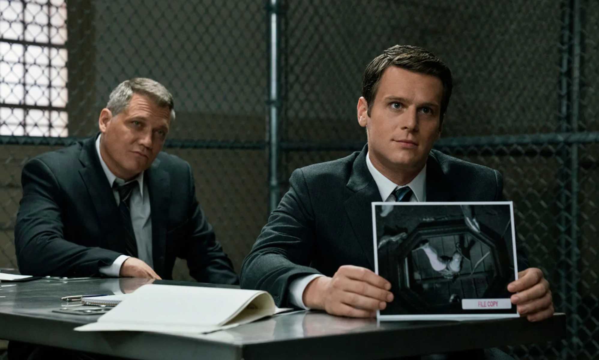 Jonathan Groff's hit Netflix thriller Mindhunter has been axed and fans are fuming