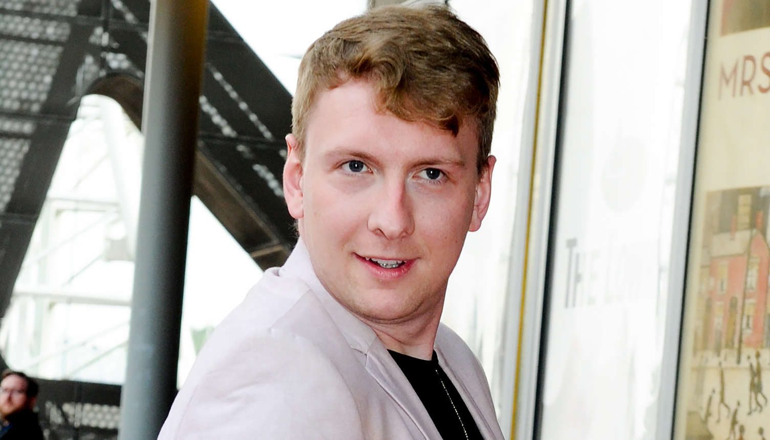 Joe Lycett is giving away his own car as a prize on chaotic new Channel 4 series Late Night Lycett