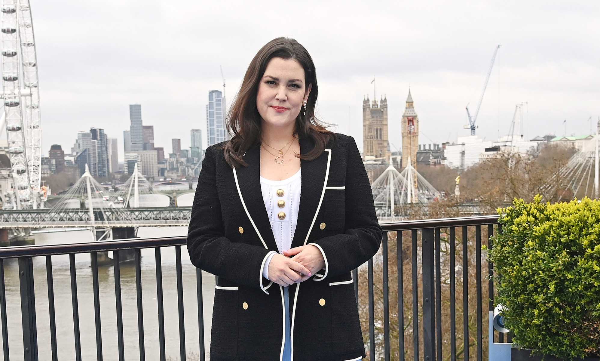 Melanie Lynskey confirms that gays have better taste: ‘Heterosexuals are not always so discerning’