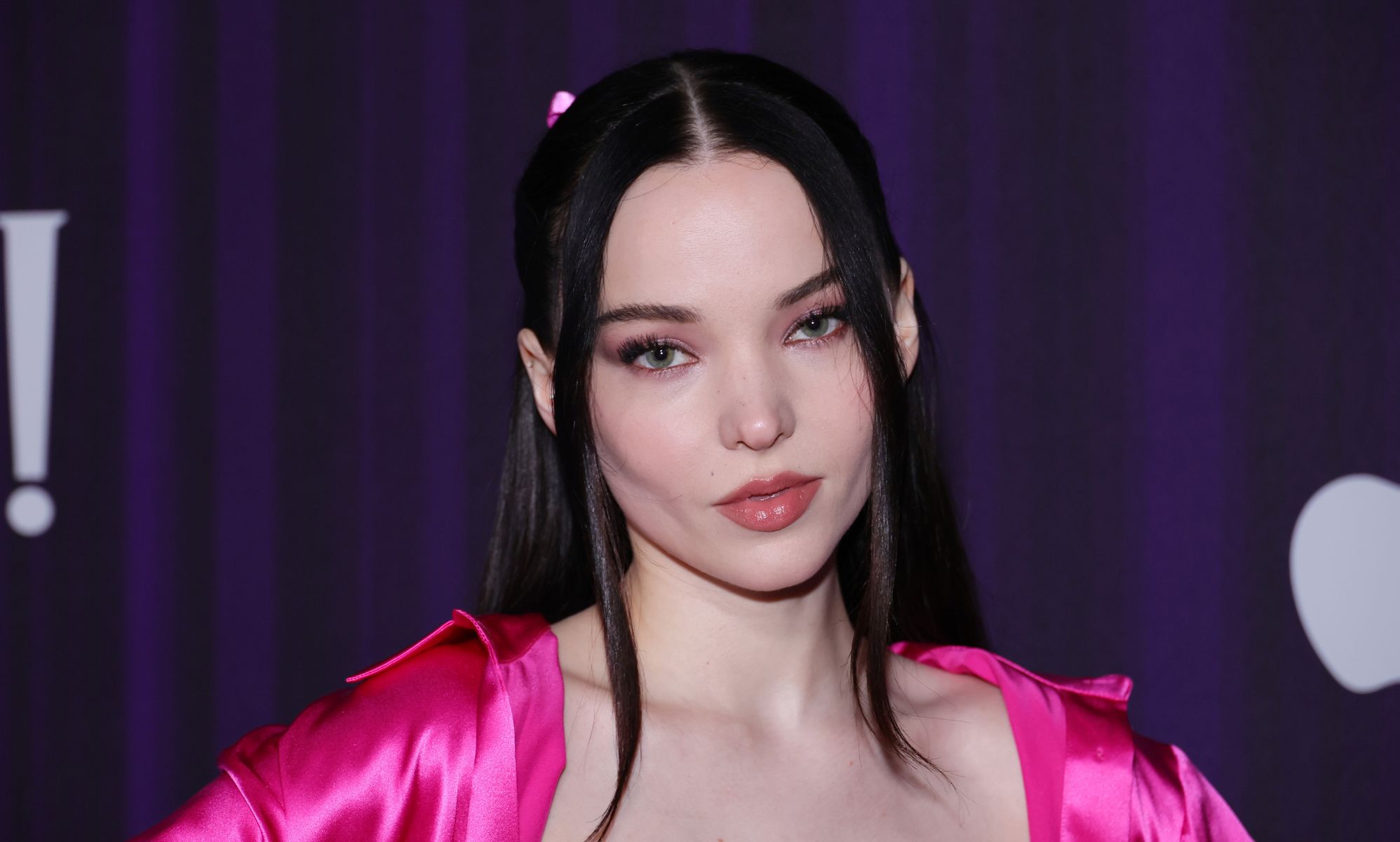 Fans react to Dove Cameron’s new look