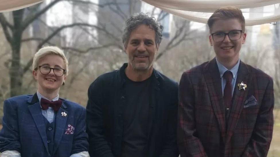 Mark Ruffalo crashes queer Welsh couple's wedding: 'For the Hulk to turn up was pretty cool'