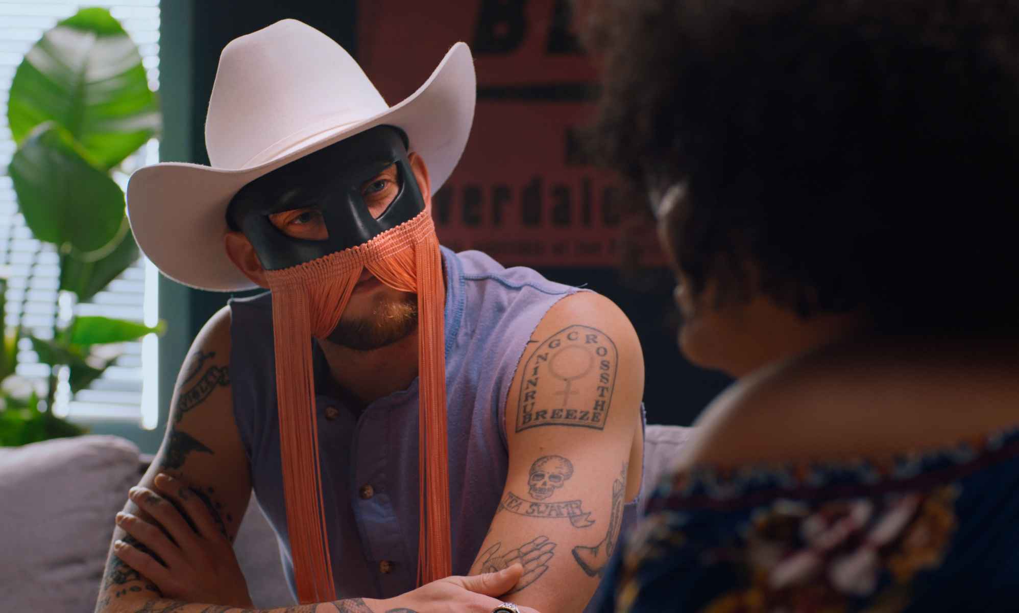 Orville Peck says people ‘laughed in his face’ for being a gay country singer: 'I kept my chin up'