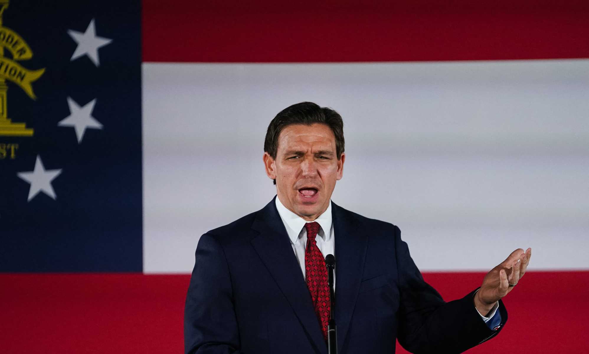 Florida votes to expand horrific 'Don’t Say Gay' law 