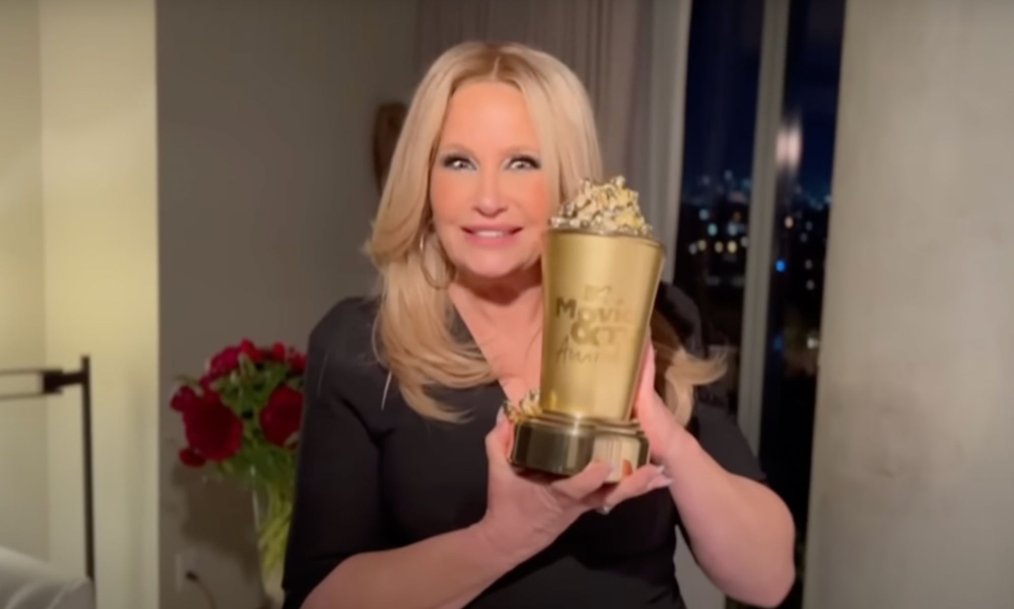 Jennifer Coolidge gets serious as she shows support for writers' strike with Shakespeare quote