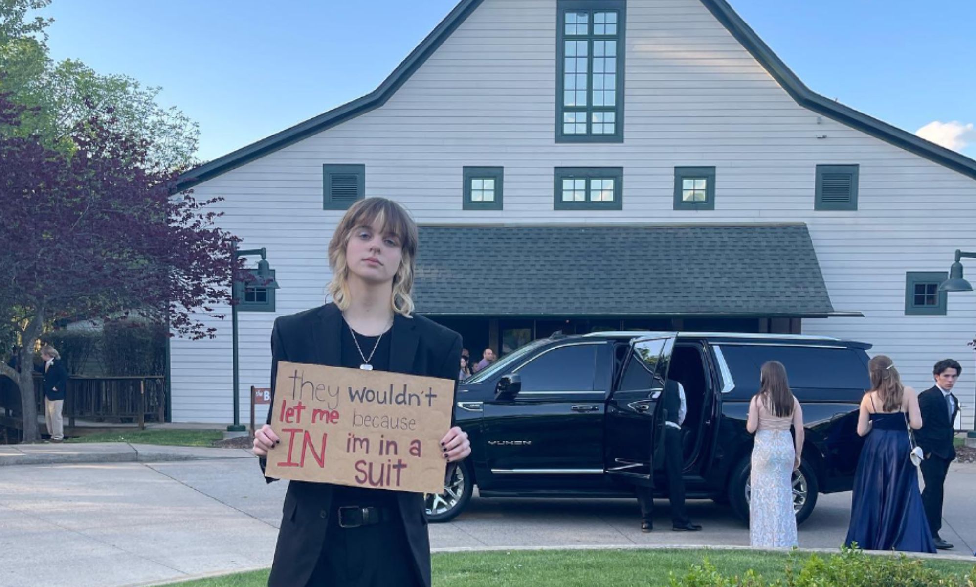Non-binary student banned from school prom for wearing a suit – then something incredible happened