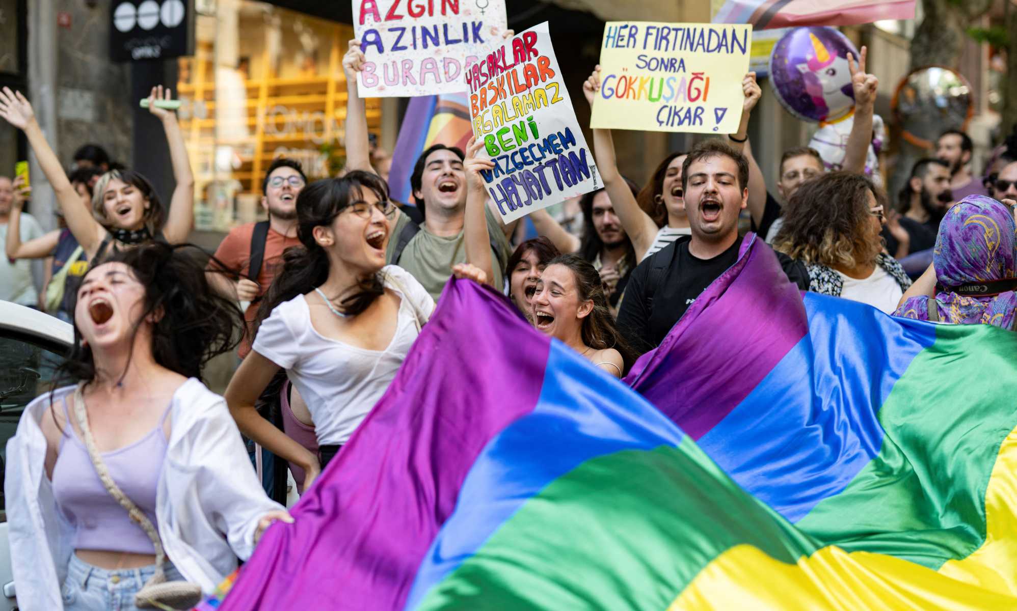 More than 60 people detained at Istanbul Pride as thousands defy ban to march