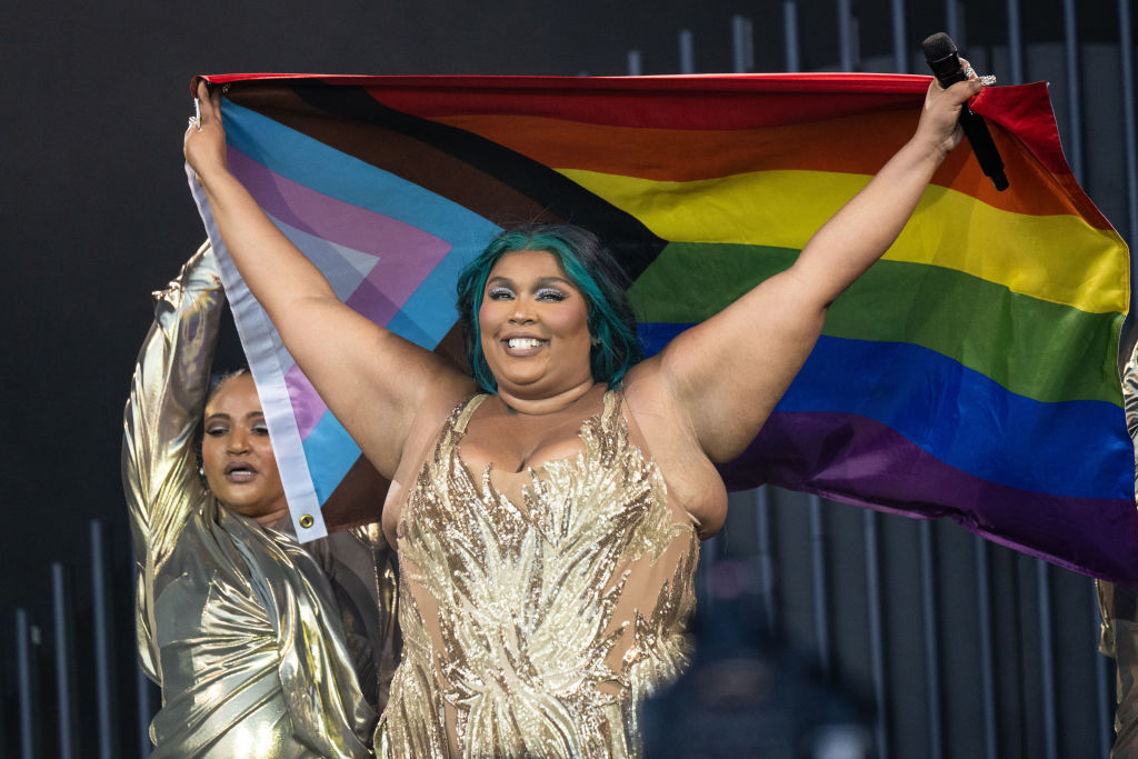 This is every product used by Lizzo to create her Glastonbury makeup look