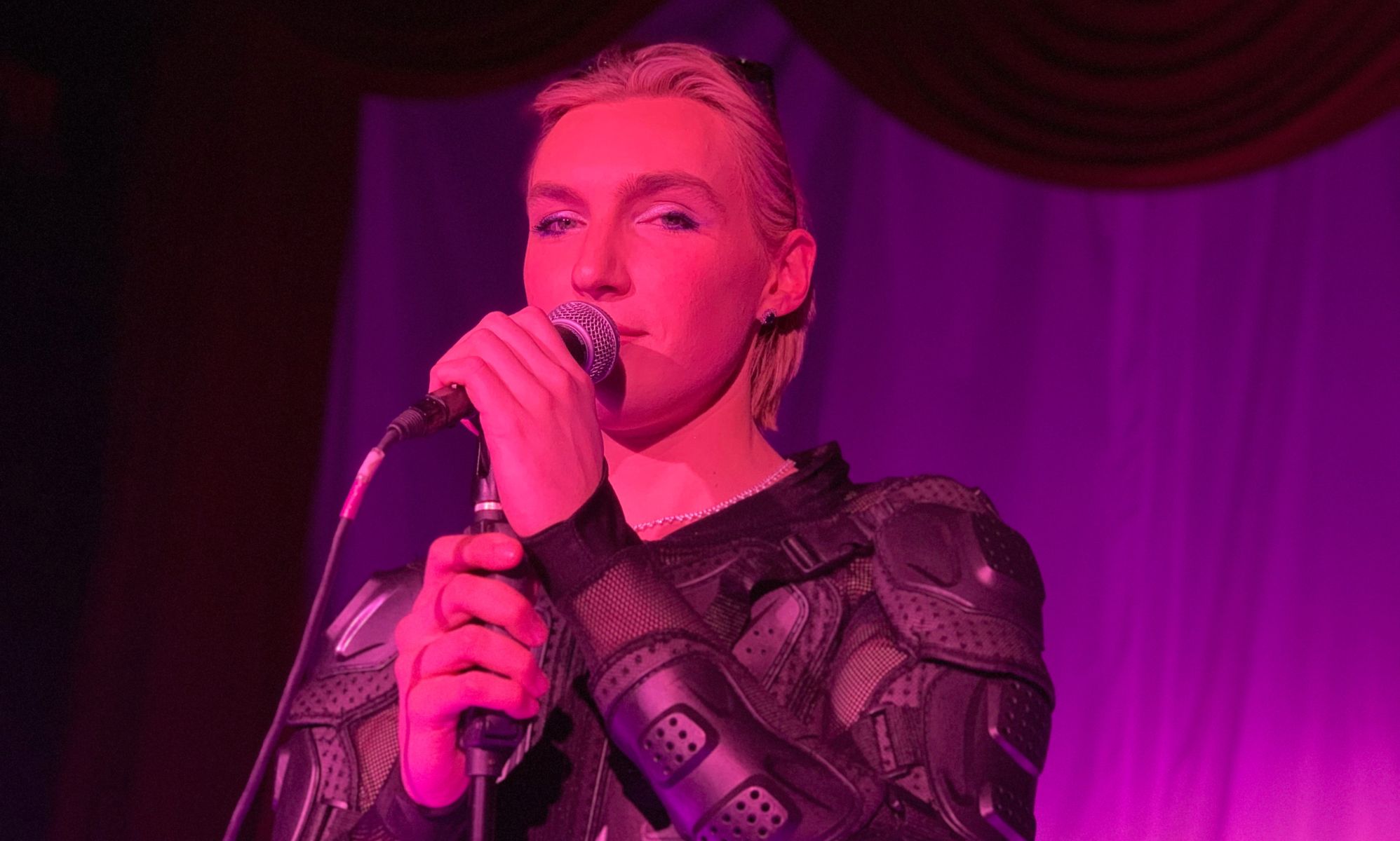 Peter Smith performs in Peter Smith