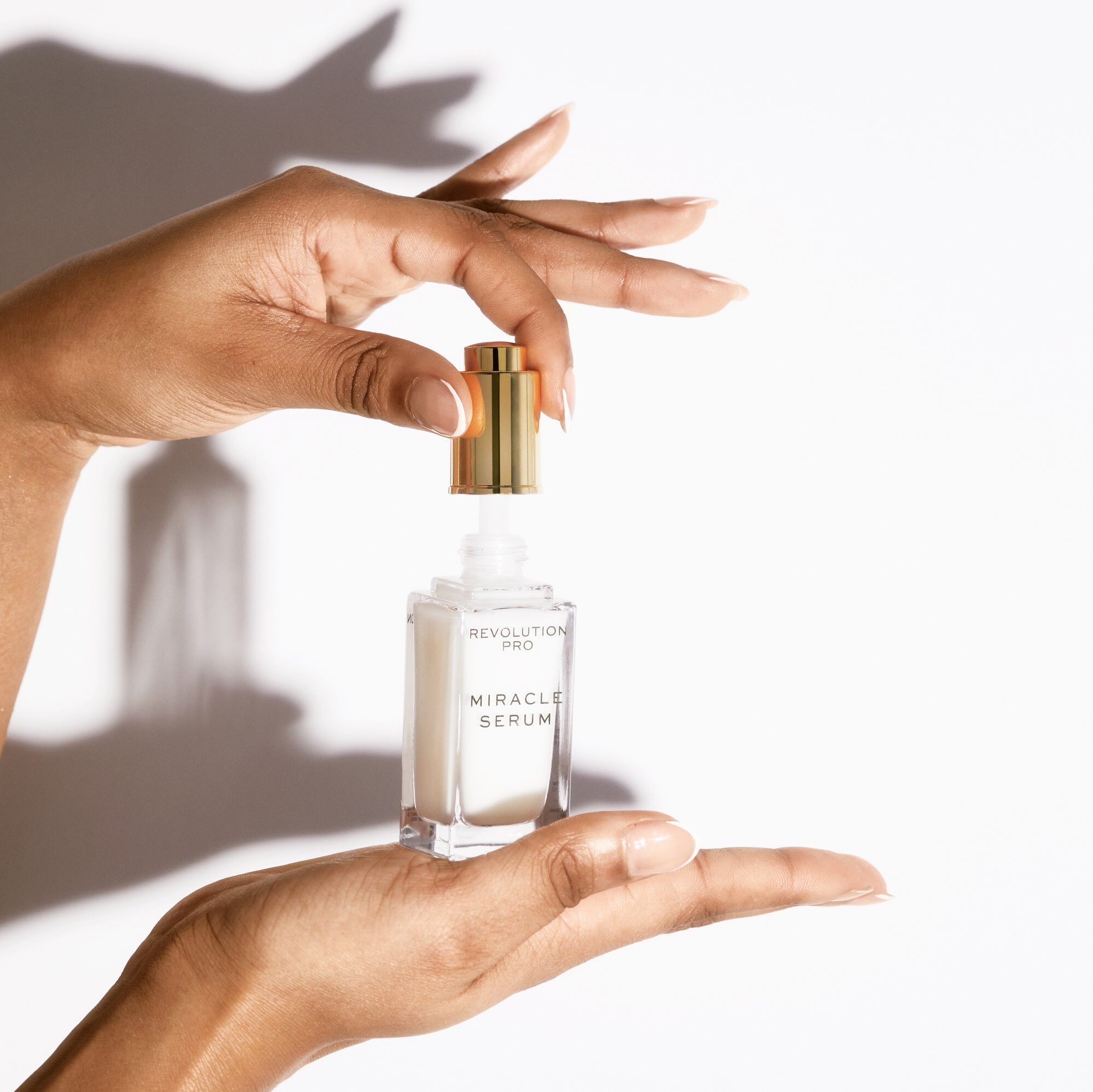 The Revolution Pro Miracle Serum 