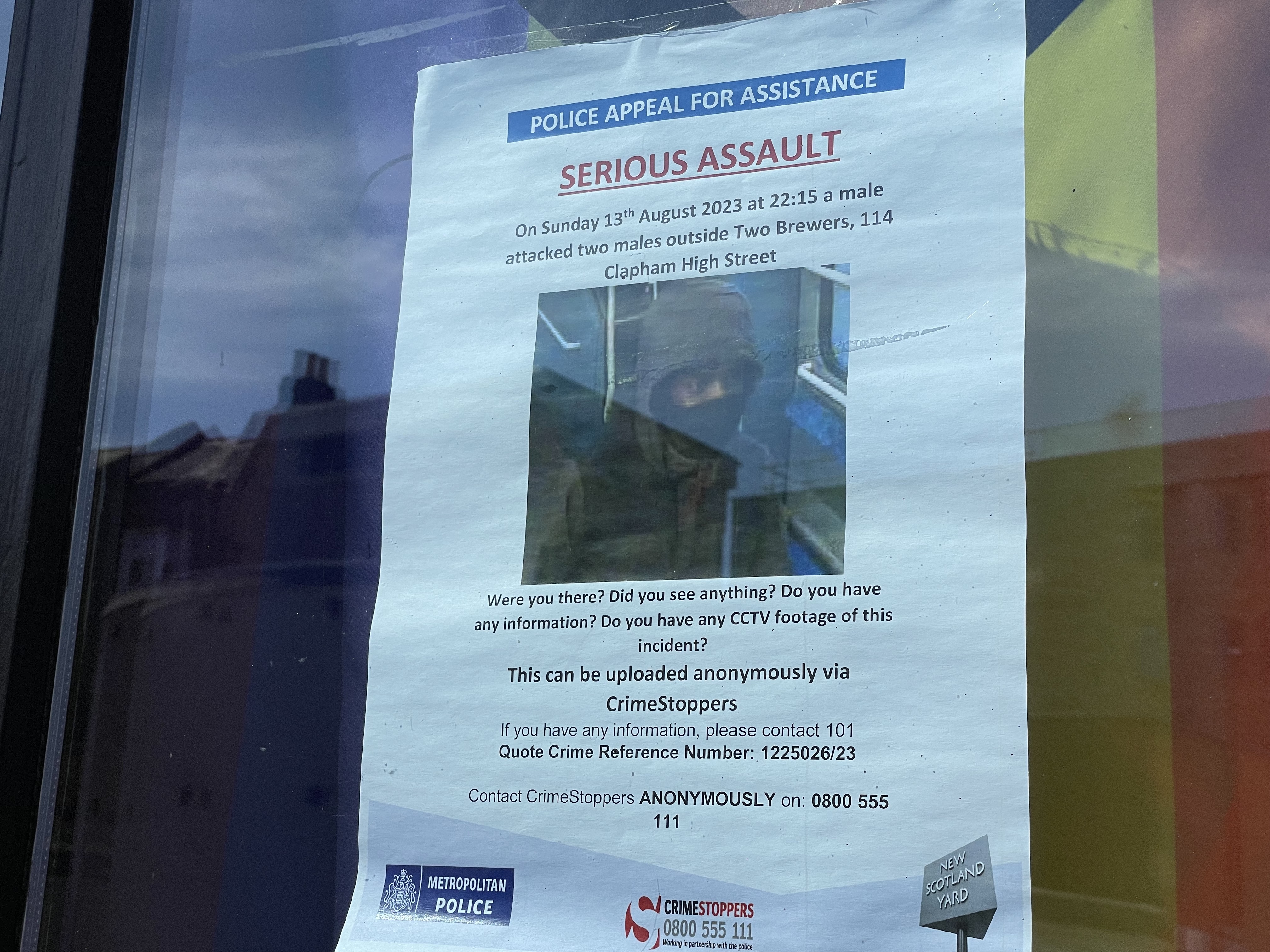 Appeal for witnesses to double stabbing in Clapham. 