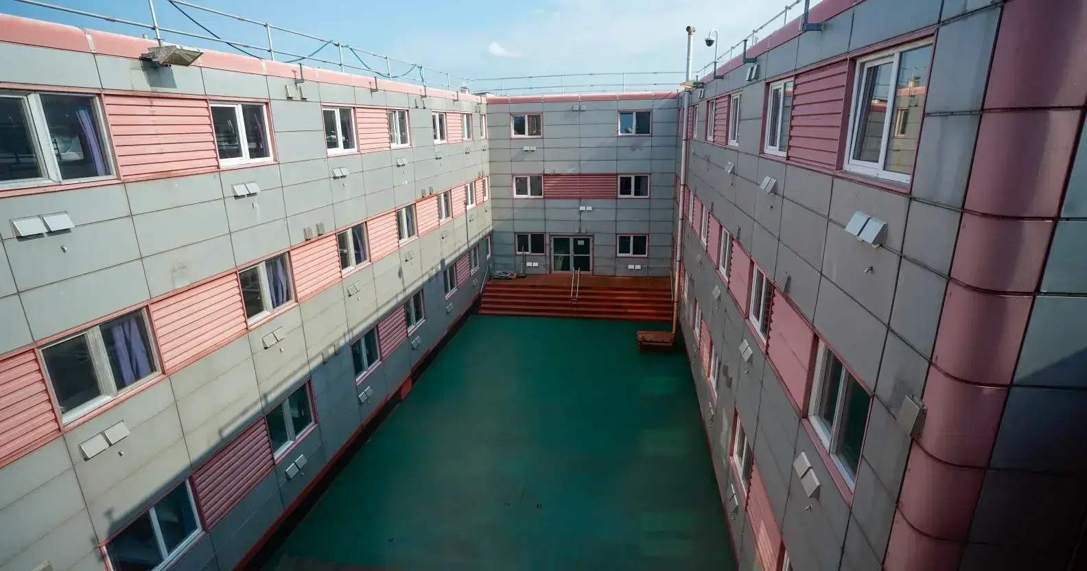 UK government confirms it thinks asylum seekers who refused barge should ‘f**k off back to France’