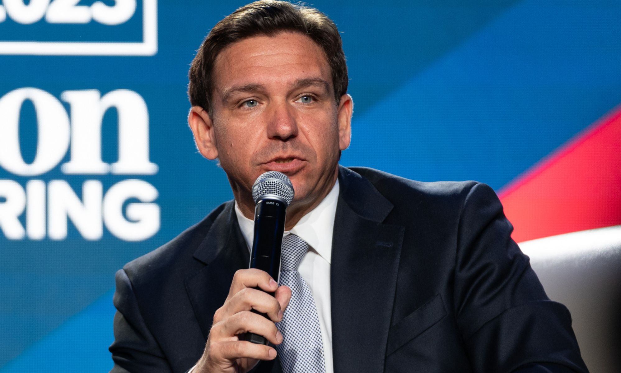 Ron DeSantis booed at vigil as hundreds mourn racist killings in Jacksonville