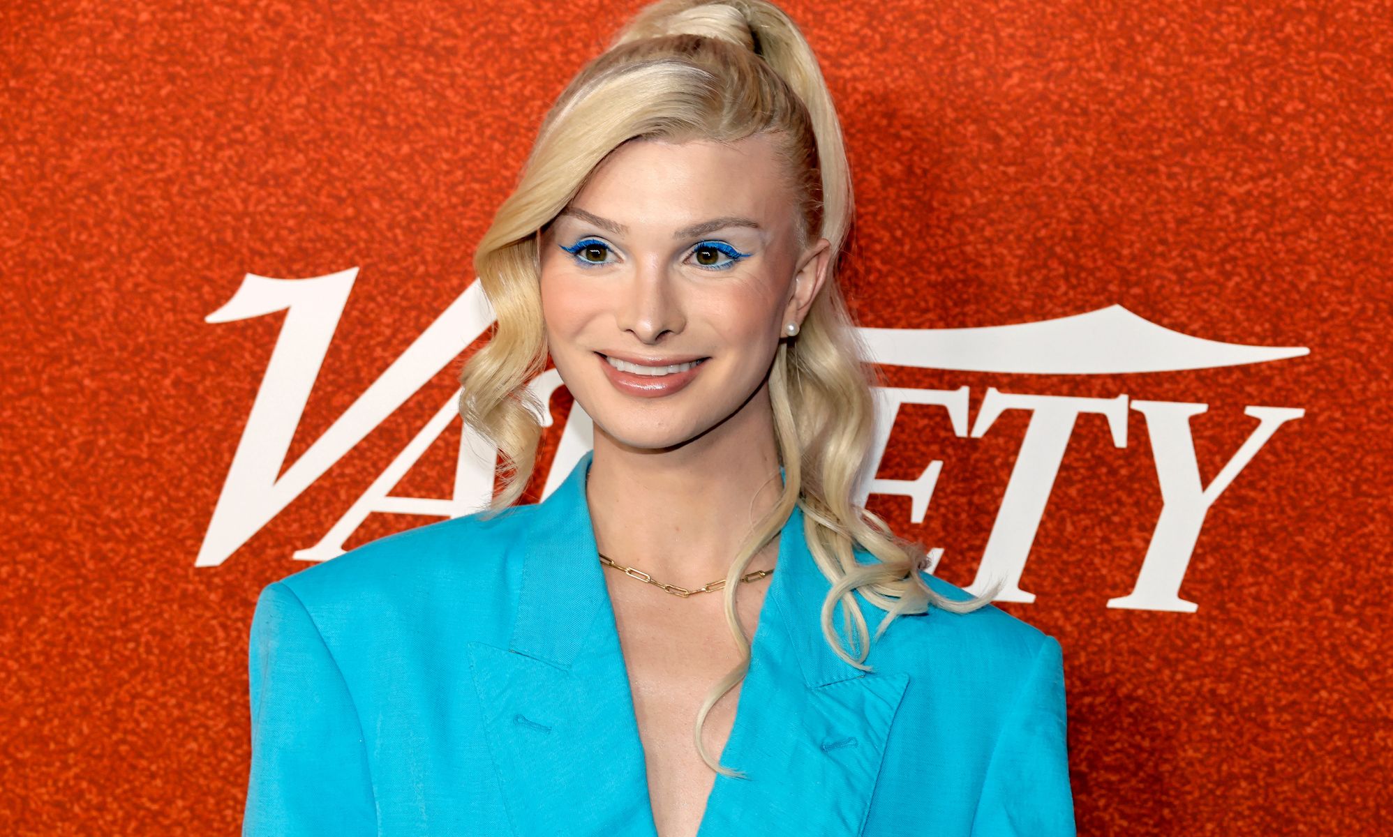 Dylan Mulvaney honoured with suicide prevention advocacy award; 'A source of light and hope'