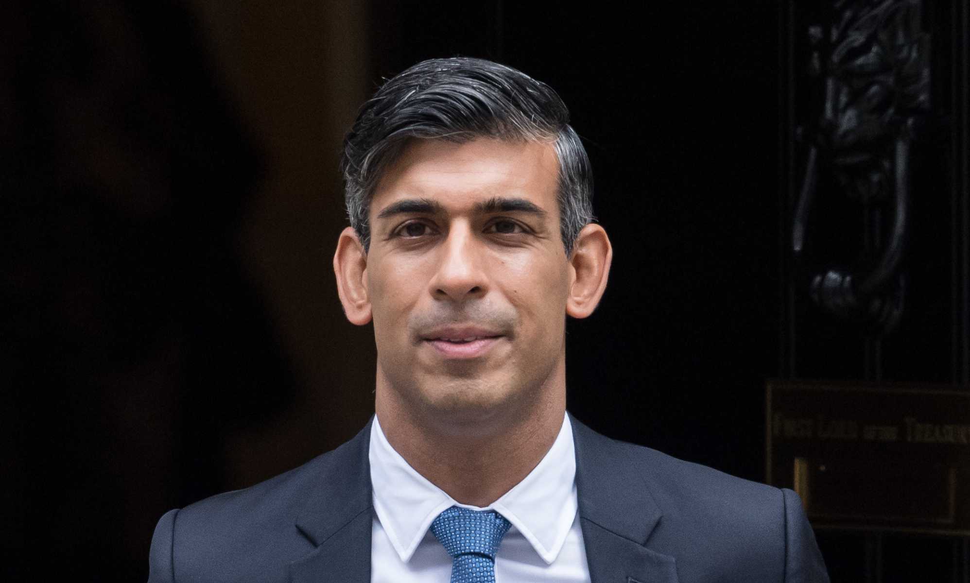 Rishi Sunak slammed for 'reckless political gimmick' amid plans to roll back on Tory green policies