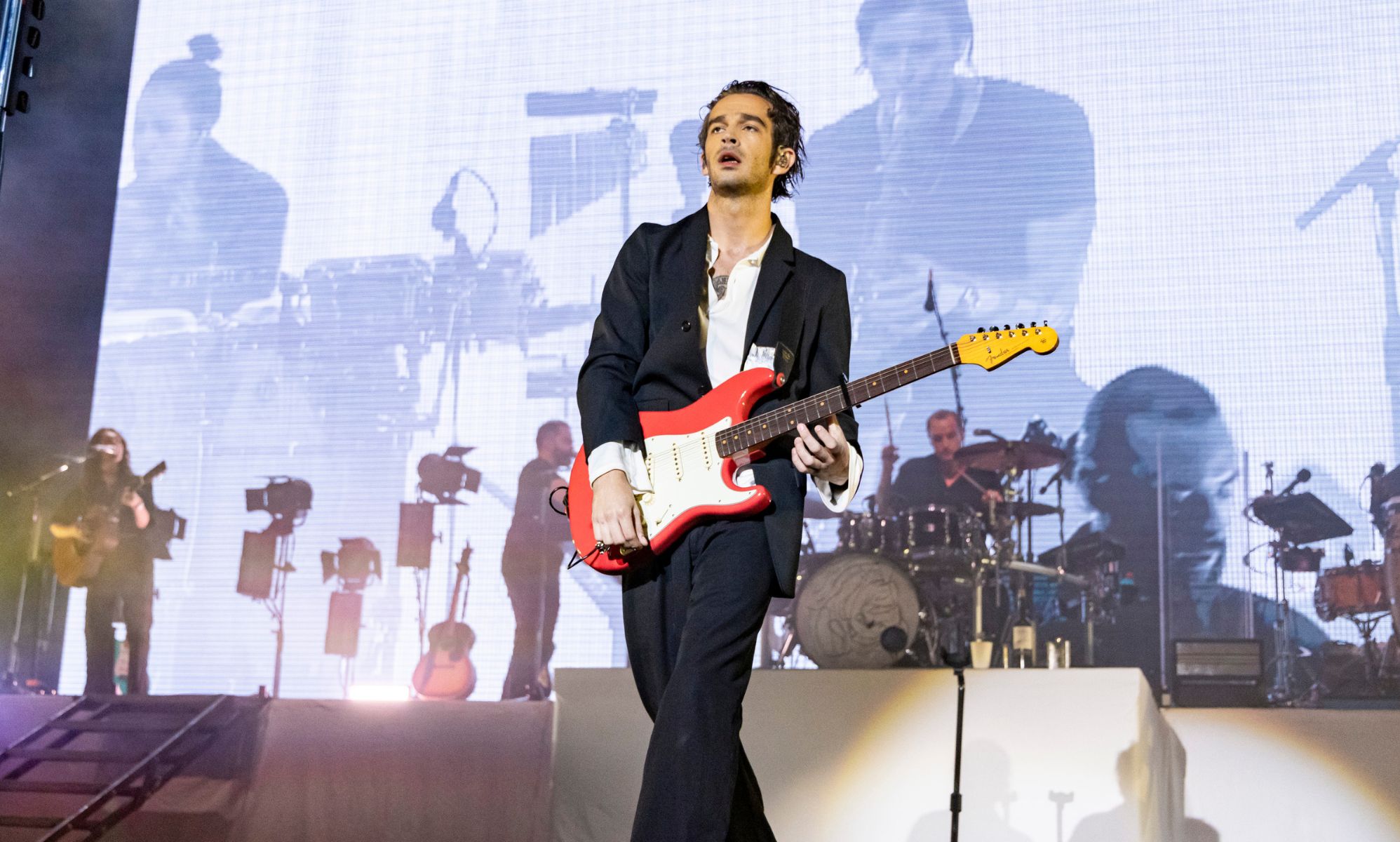 The 1975's Kuala Lumpur kiss results in 'kill switch' order at future Malaysia shows