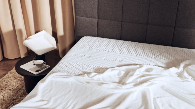 Customers have nothing but good things to say about the mattresses. (Emma Sleep)