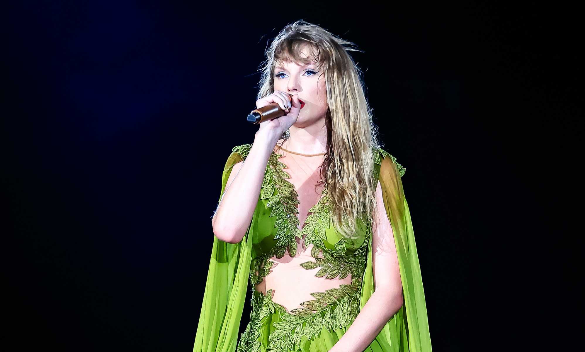 Taylor Swift postpones concert over ‘extreme temperatures’ after death of fan in Rio