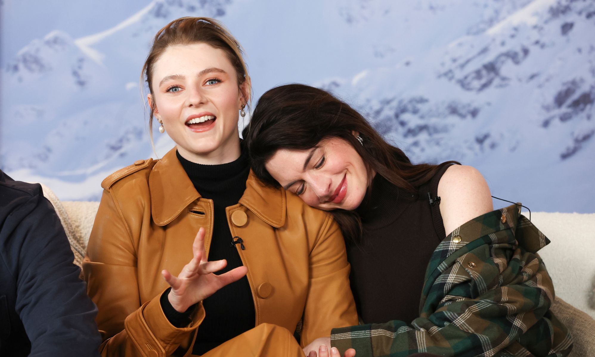 Thomasin McKenzie and Anne Hathaway.