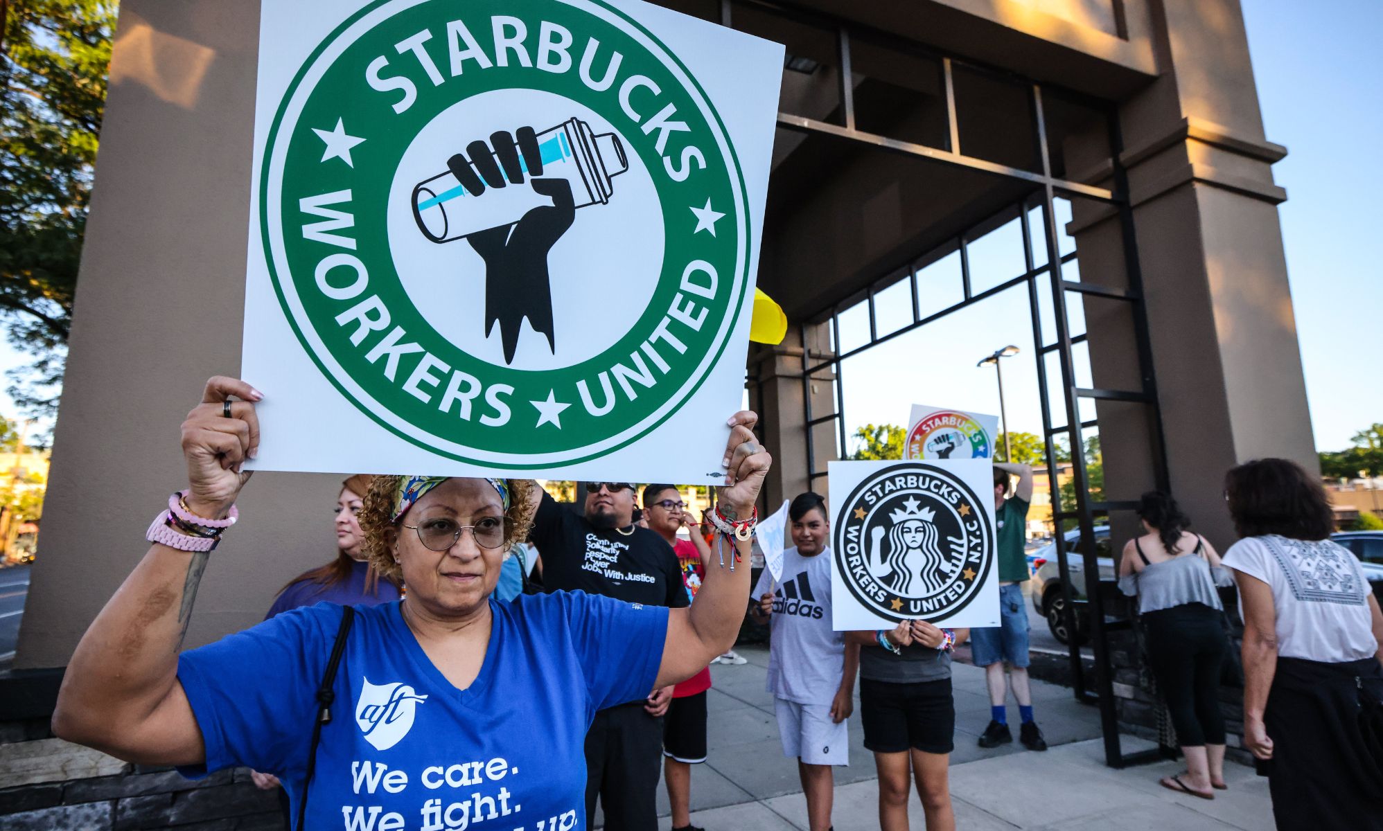 Human Rights Campaign hands Starbucks inclusion award despite anti-LGBTQ+ accusations