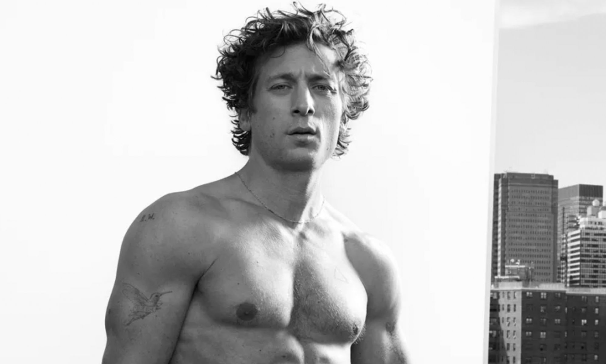 Blind people get help to thirst over Jeremy Allen White's Calvin Klein shoot