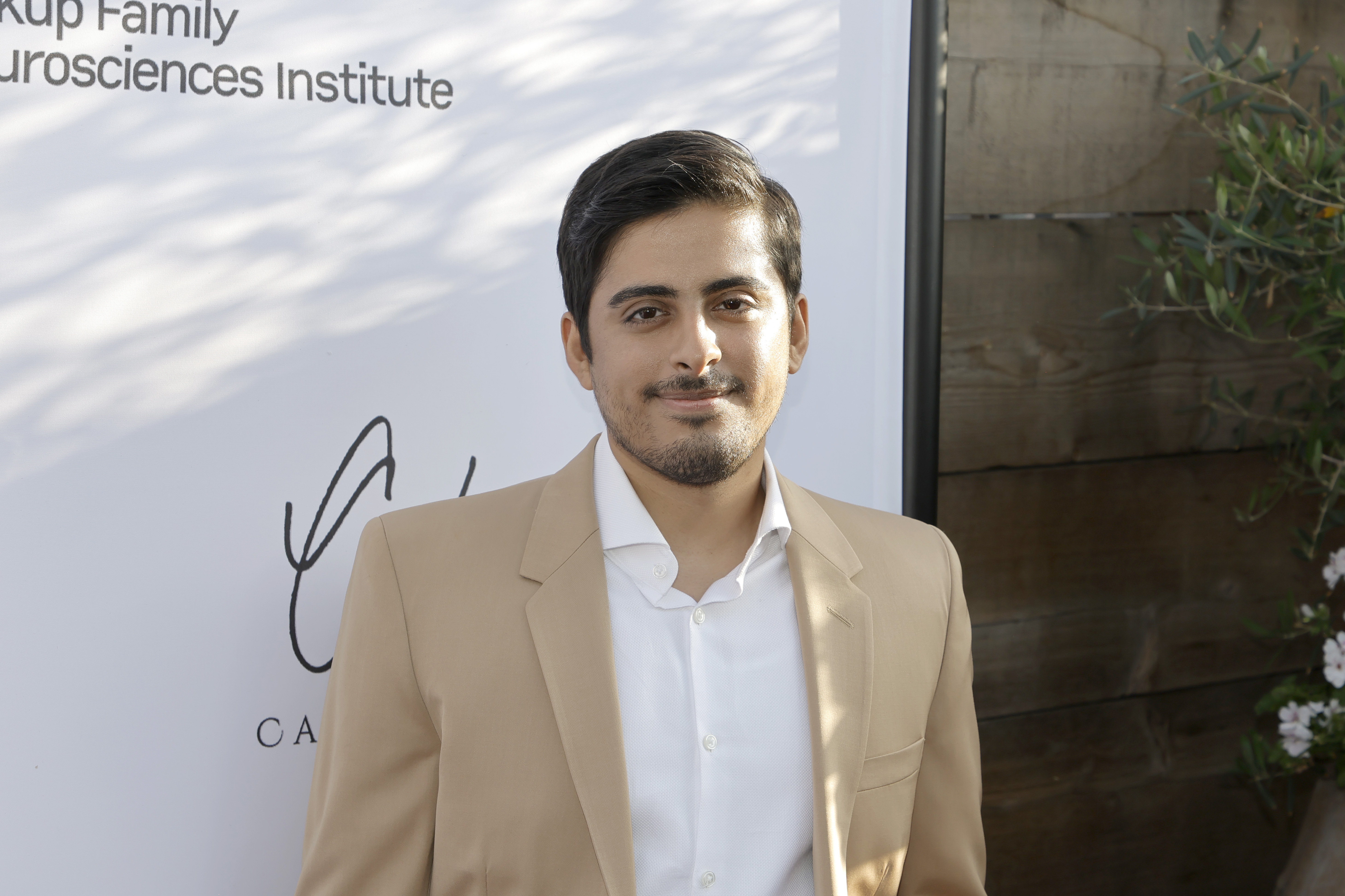 Famous bisexual man: Karan Brar on a red carpet