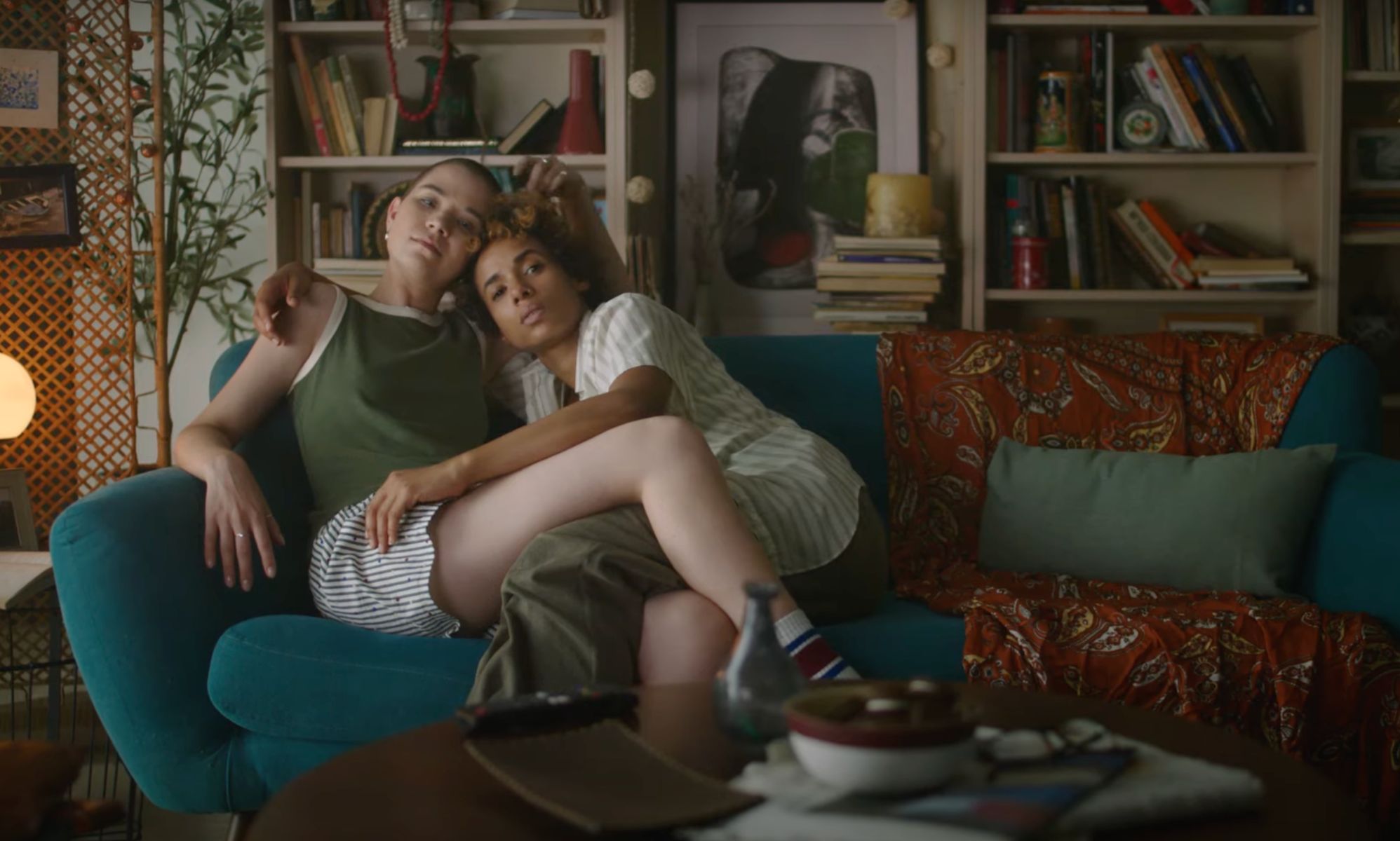 Right-wingers are raging because this dating app advert featured one lesbian couple