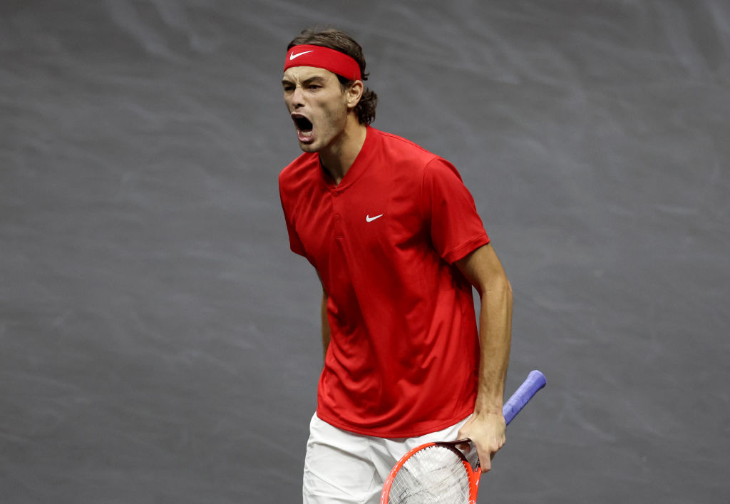 Top tennis player issues panicked denial after appearing to 'like' homophobic tweet