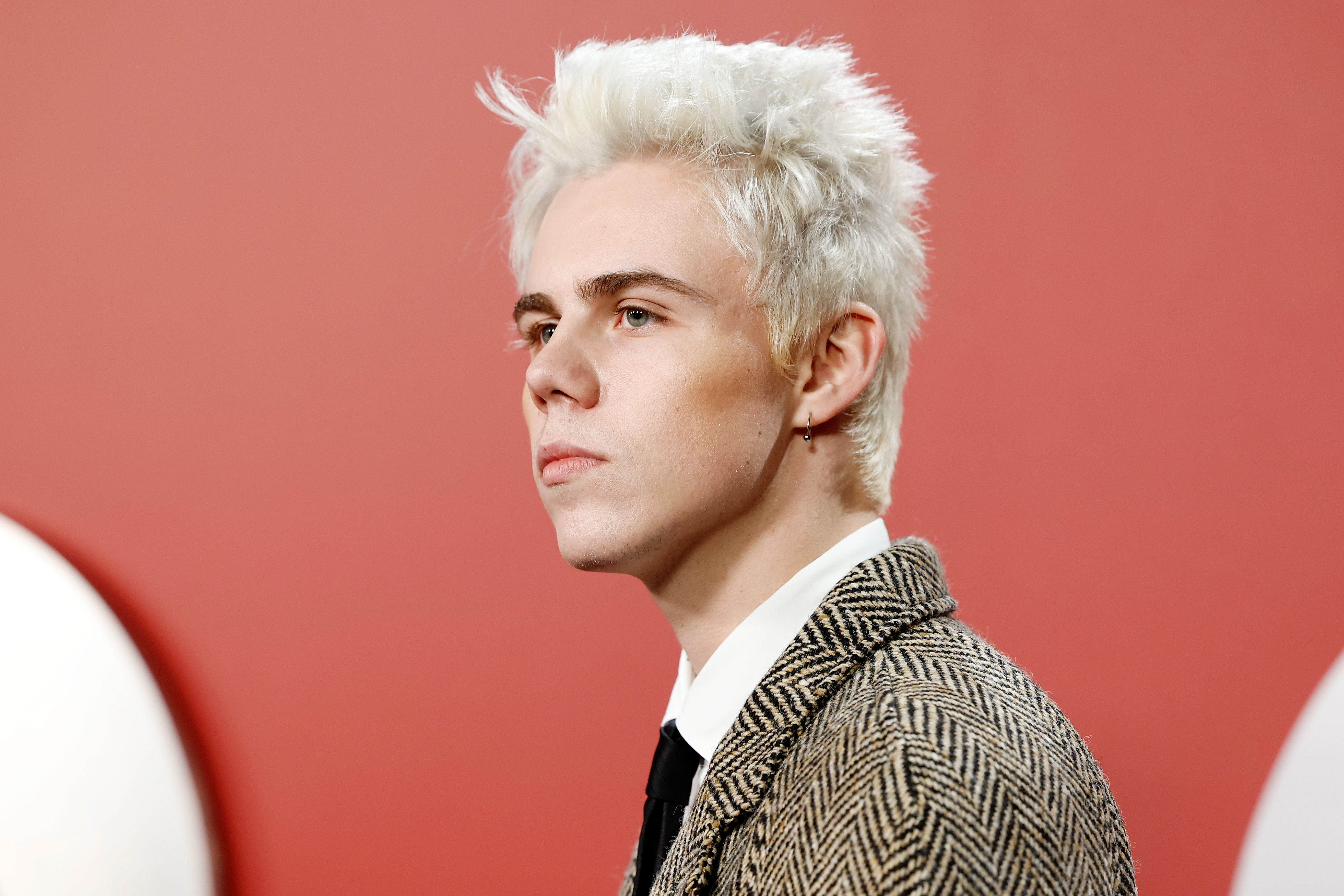 The Kid Laroi speaks about 'pressure' of being thrust into fame as a teen in documentary first look