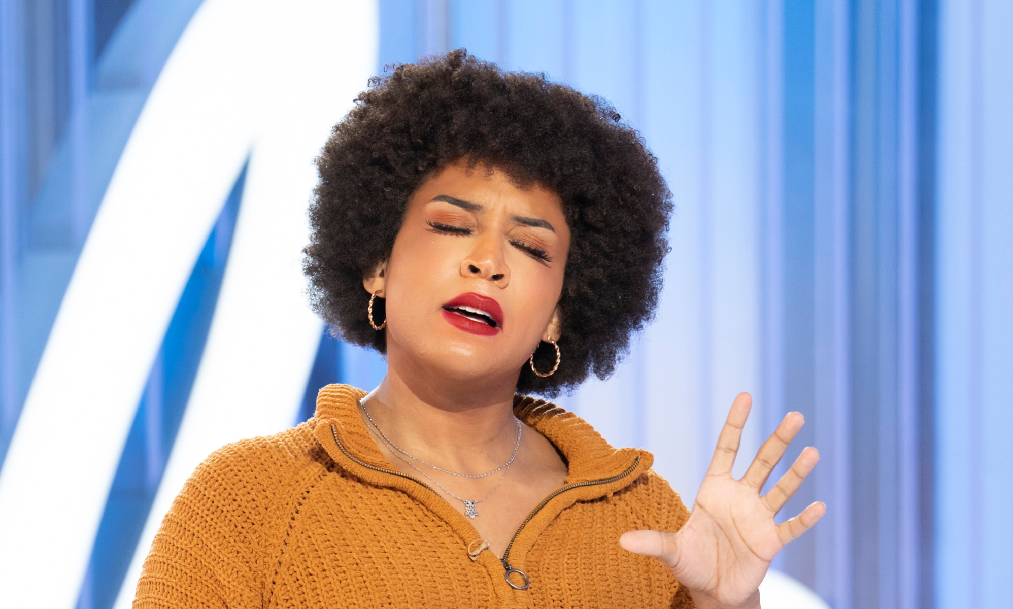 Trans singer Amari blows American Idol judges away with her amazing story and powerful voice