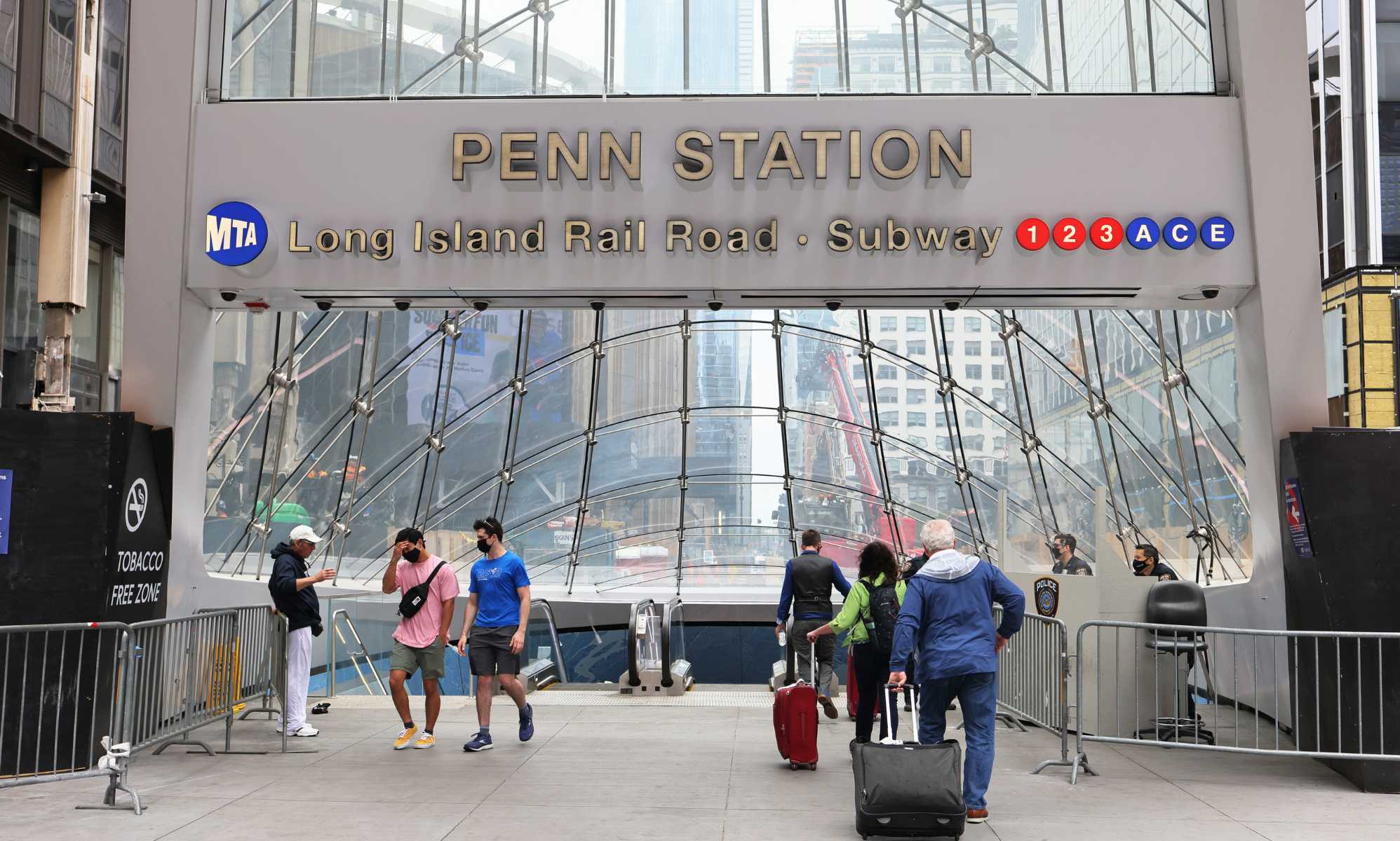 Man's hand slashed in 'homophobic' attack on New York subway