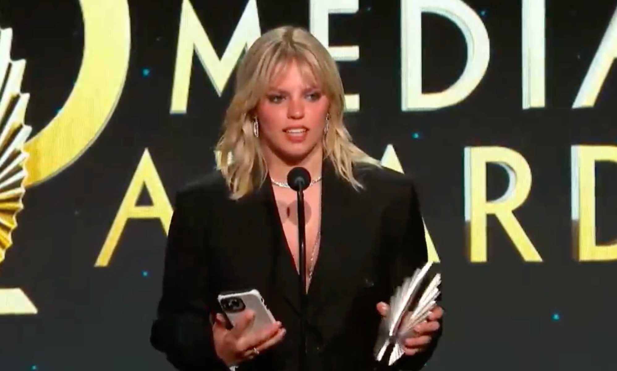 Renée Rapp calls for 'immediate' Gaza ceasefire at GLAAD Media Awards