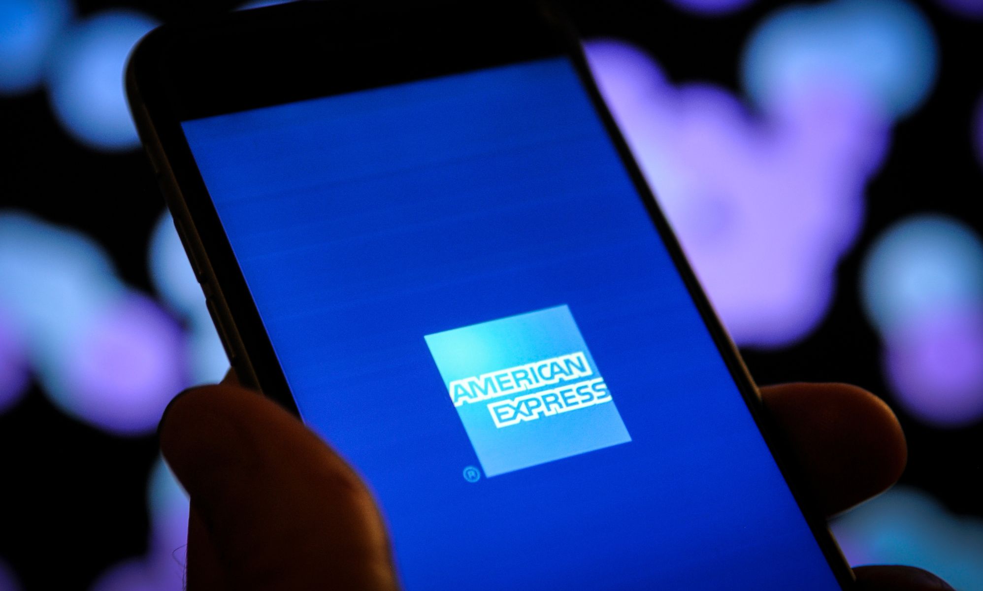 American Express to add non-binary Mx title to forms