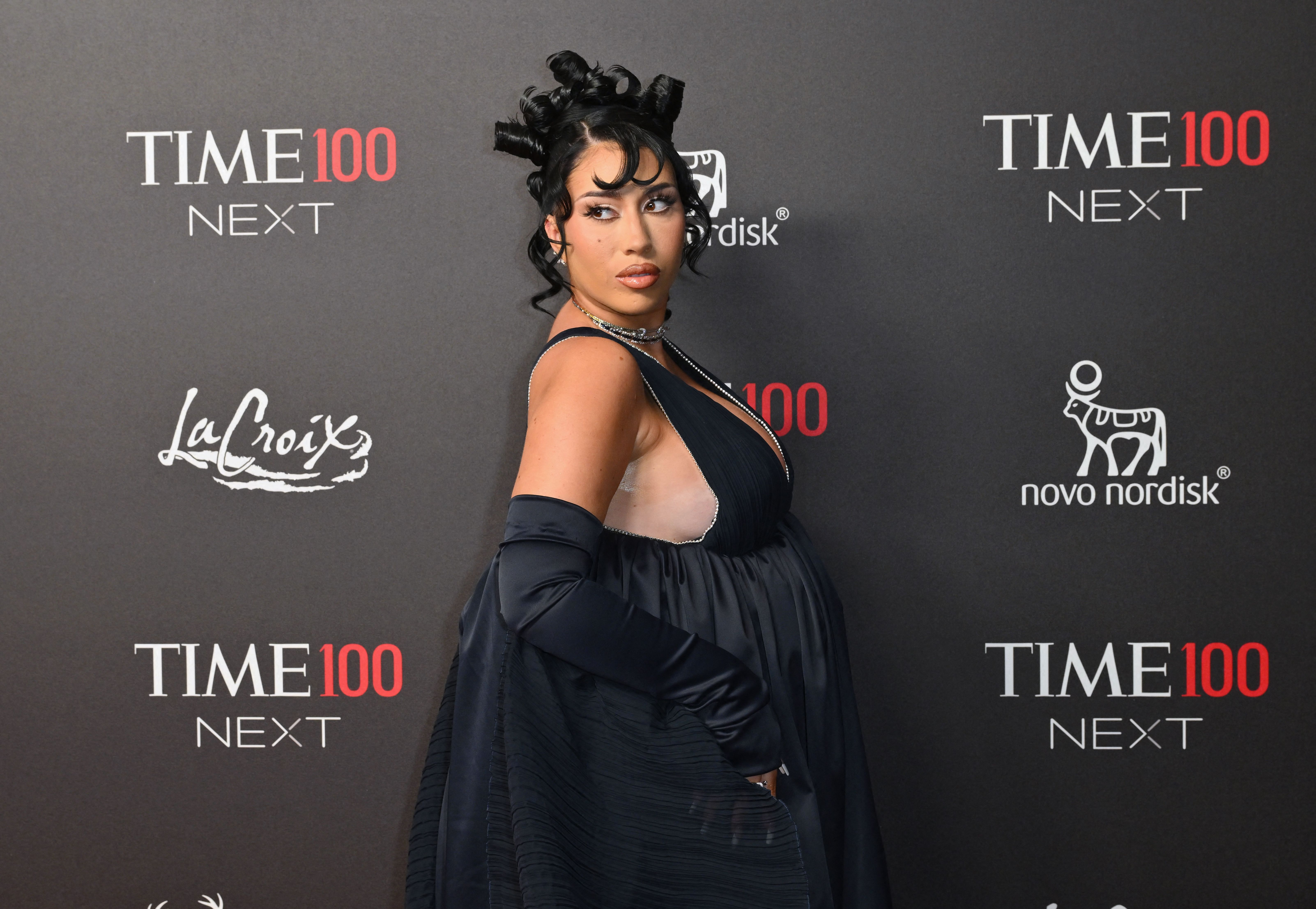 Bisexual singer Kali Uchis embraces her postpartum body in a powerful post: 'I love my baby weight'